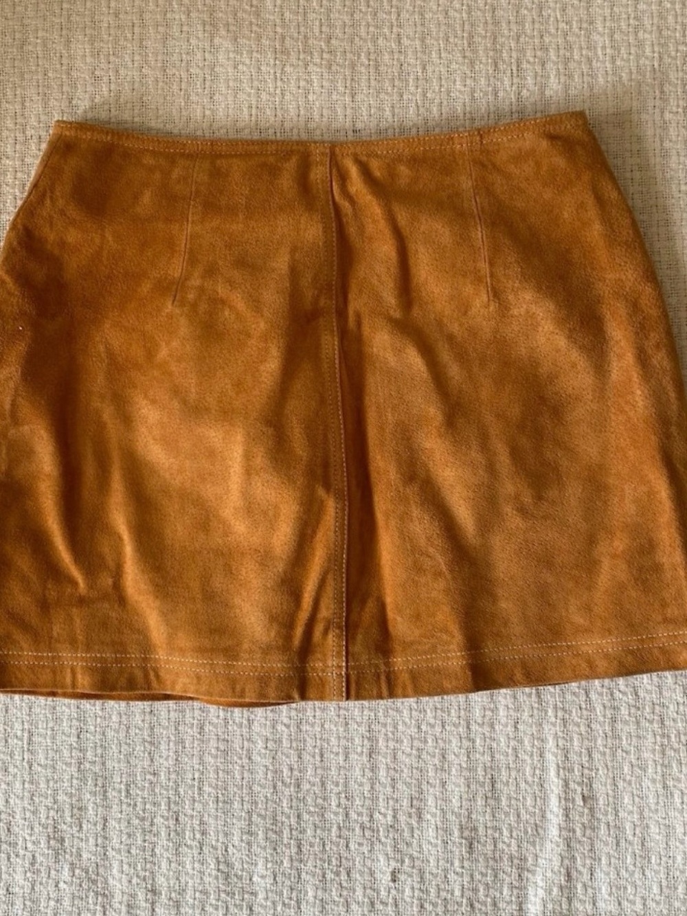 Forever 21 Suede-Look Mini Skirt in Cognac - Picture 4 of 5